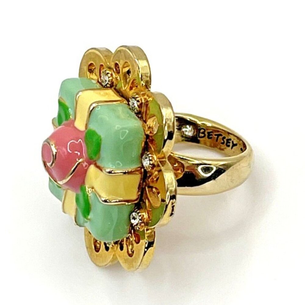 🎂✨ RARE Vintage Betsey Johnson Tea Party Cake Ring – Statement Glam! ✨🎂 - Picture 3 of 9